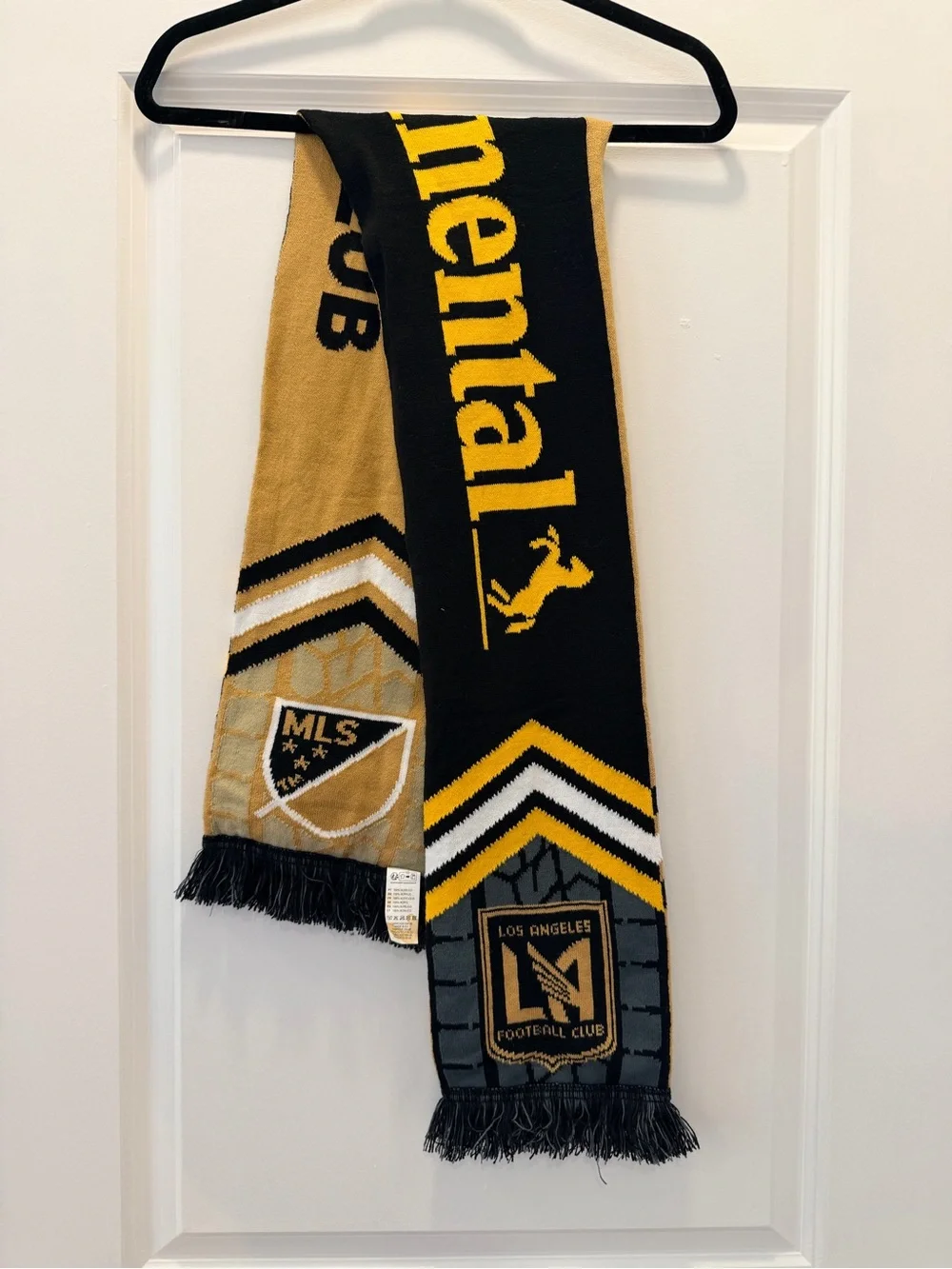 TWO Los Angeles Football Club Supporter Scarf in Black & Gold